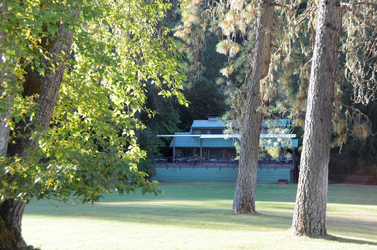 Morrisons Rogue River Lodge Merlin Kültér fotó