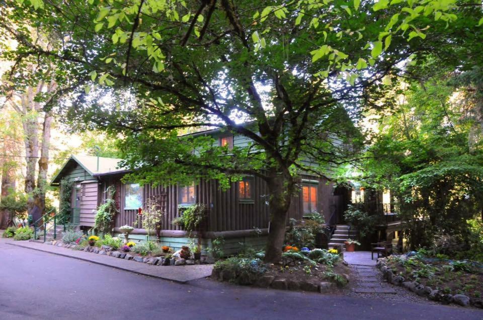 Morrisons Rogue River Lodge Merlin Kültér fotó